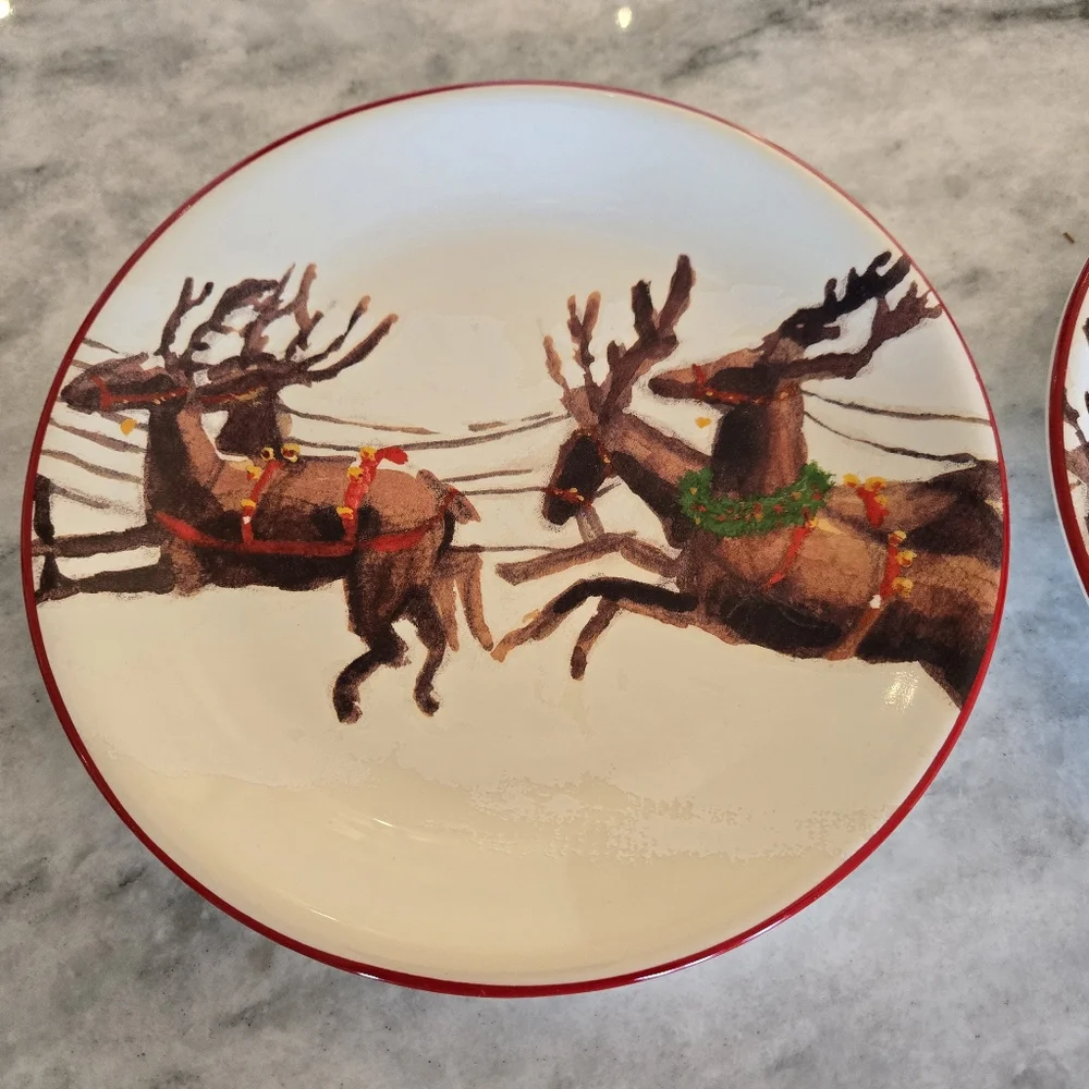 Williams Sonoma Santa and Reindeer Plates Set Of 4